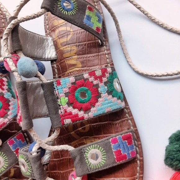 Sam Edelman Gretchen Boho Tassel Ankle Wrap Sandals SZ 8 - Picture 3 of 9